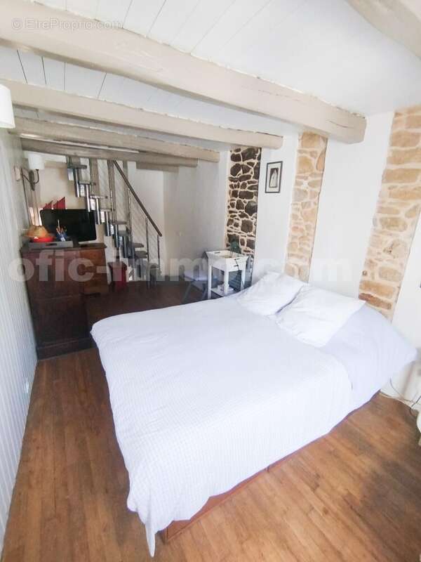 IMG_20260321_151251_edited - Maison à ARZON