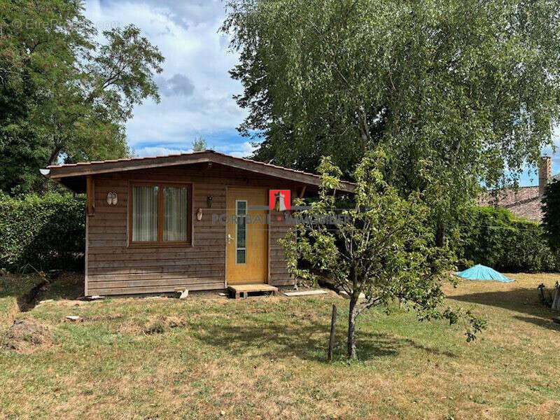 Maison 159 m² à Cavignac  - photo 6