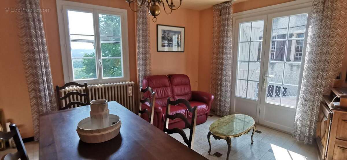 Maison à CORDES-SUR-CIEL