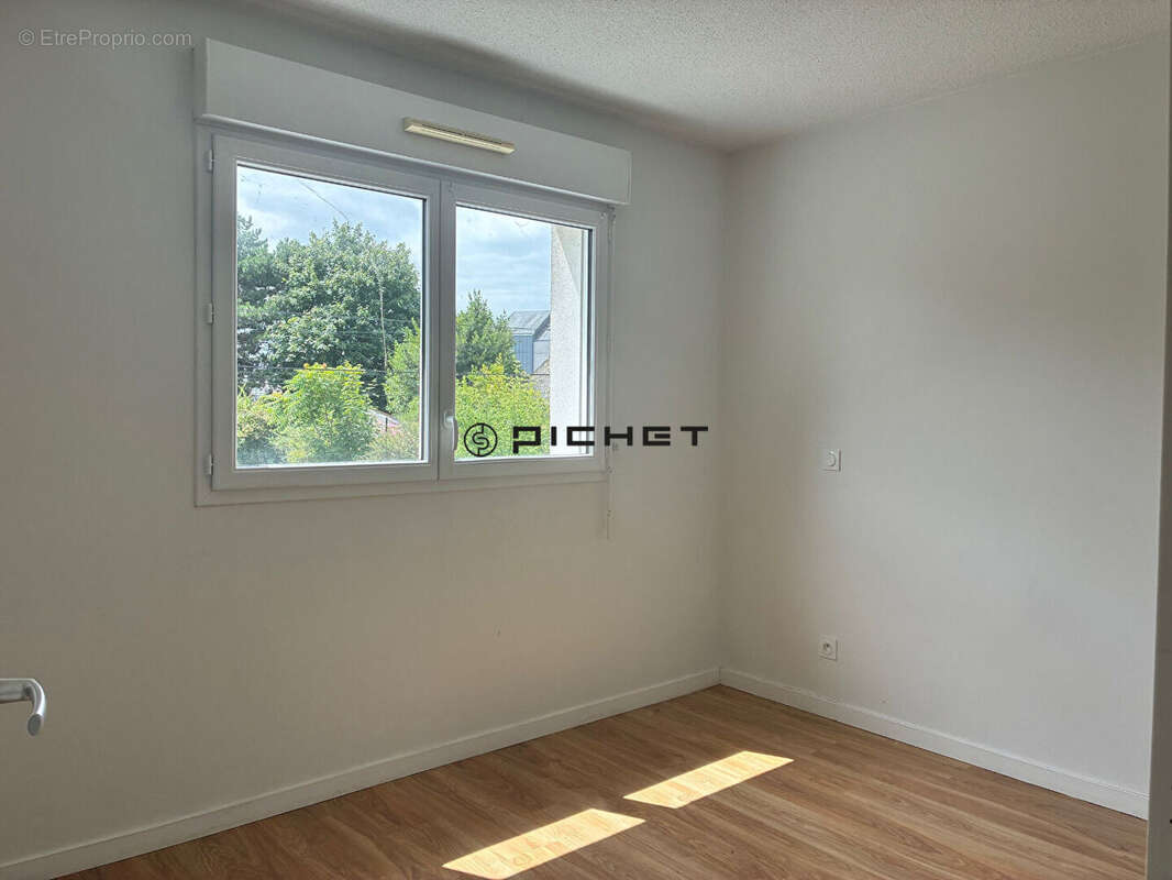 Maison à MONTLOUIS-SUR-LOIRE