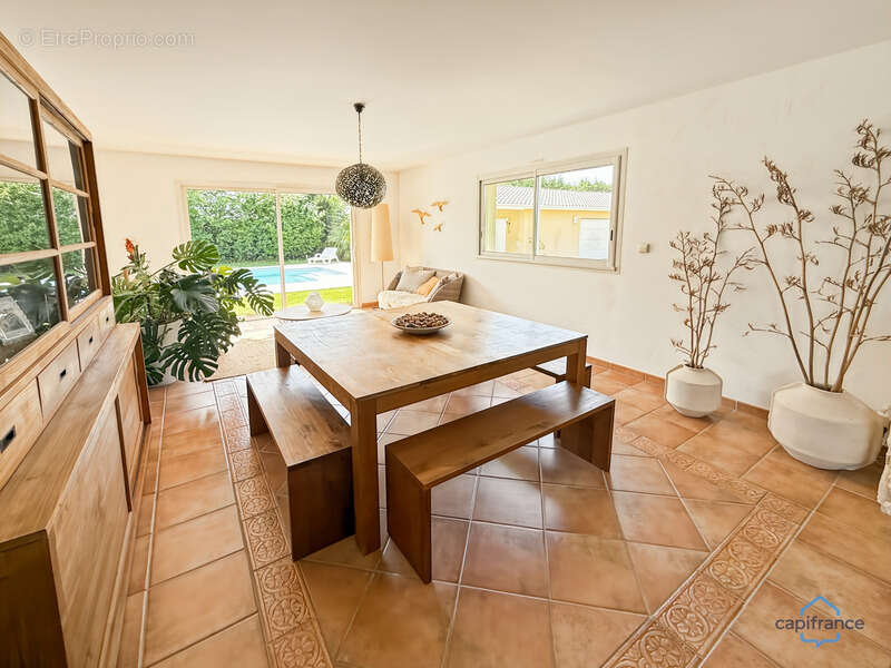 Maison à AIRE-SUR-L'ADOUR