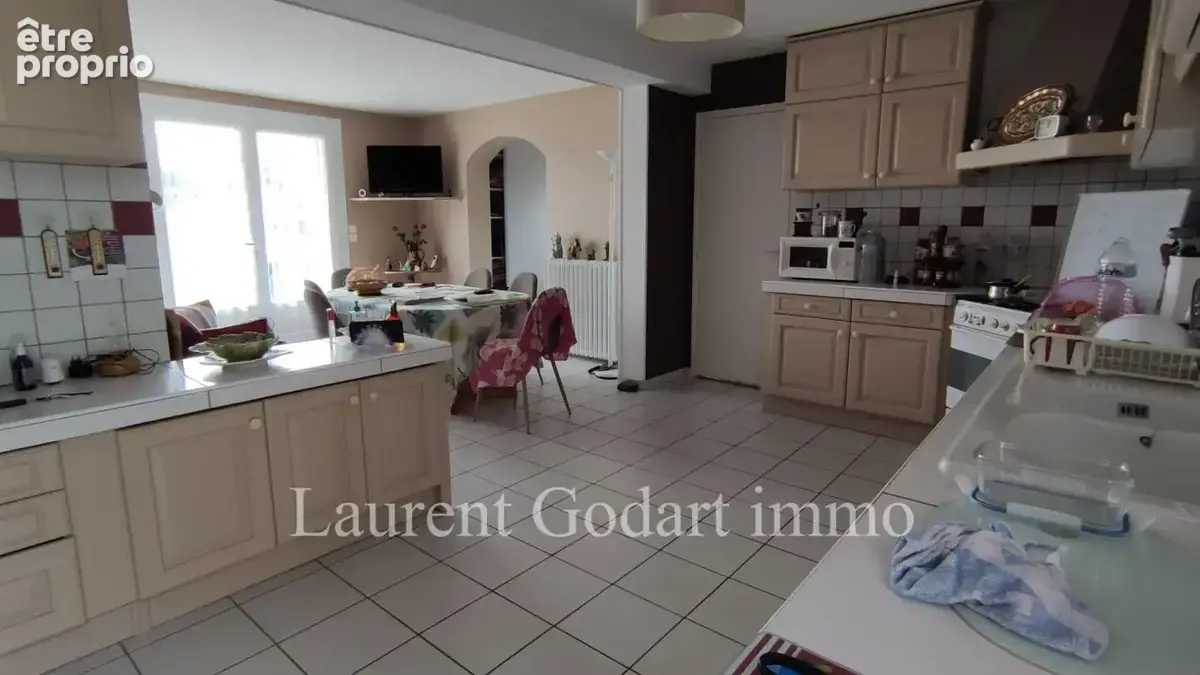 Maison de 155 m² et dépendance de 63m² - photo 3