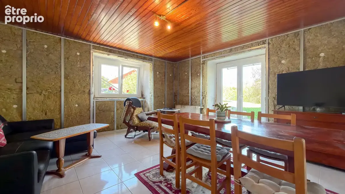 Pierrefontaine-les-varans   t4 de 132 m2 avec 1 206 m2 de jardin privatif - photo 4