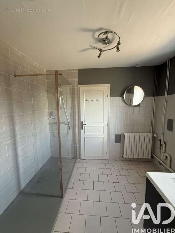 Photo 8 - Maison à SAINT-AMAND-MONTROND