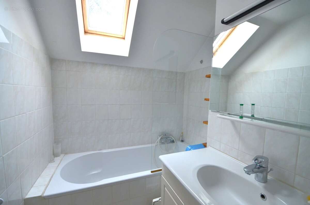 Maison à CROISSY-SUR-SEINE