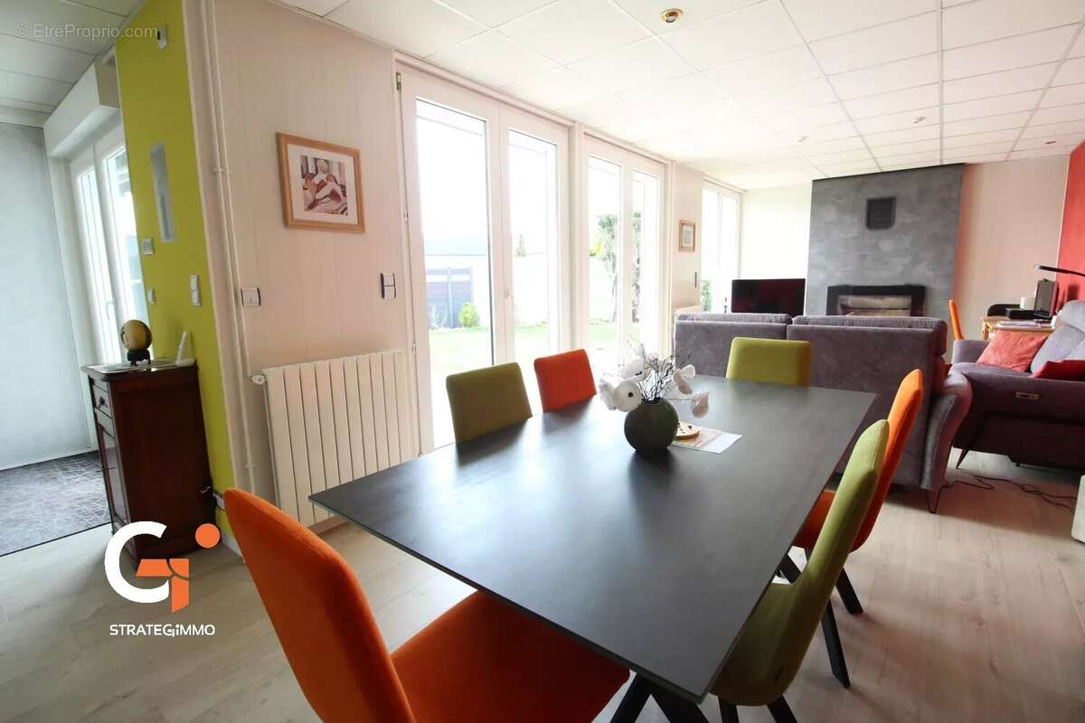 Maison à MONT-SAINT-AIGNAN