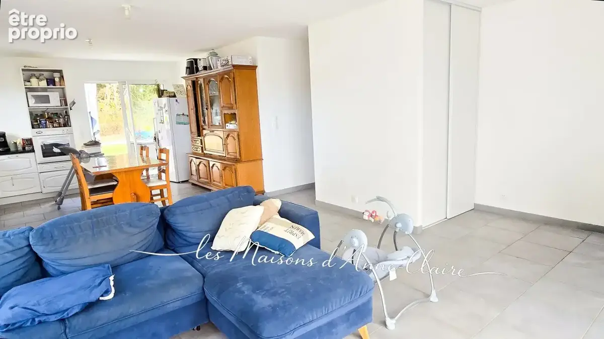Proche commodités - Maison de plain-pied de 2022 - 3 chambres - Pièce de vie traversante et lumineuse de 45 m2 sans vis-à-vis, o - photo 5