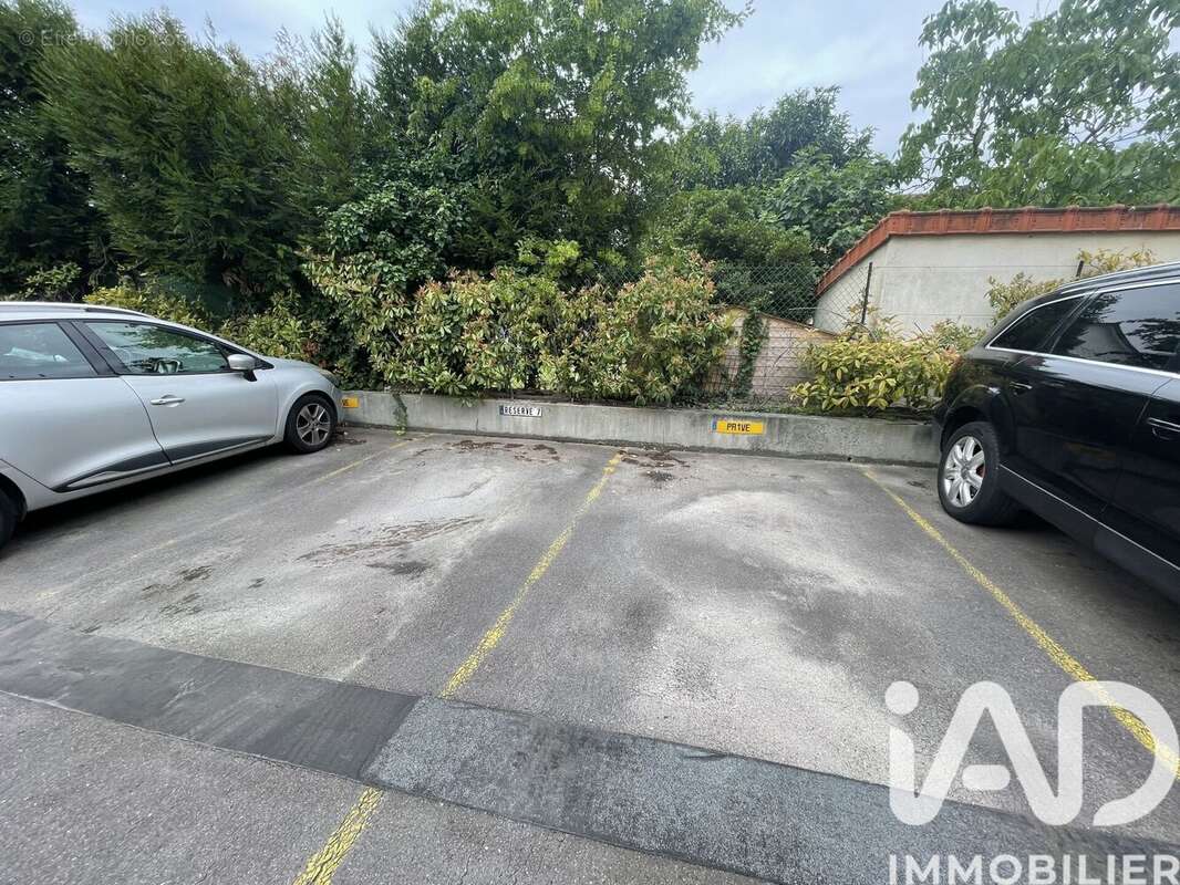 Photo 2 - Parking à ABLON-SUR-SEINE