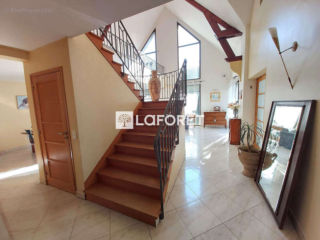 Maison à VILLEMOMBLE