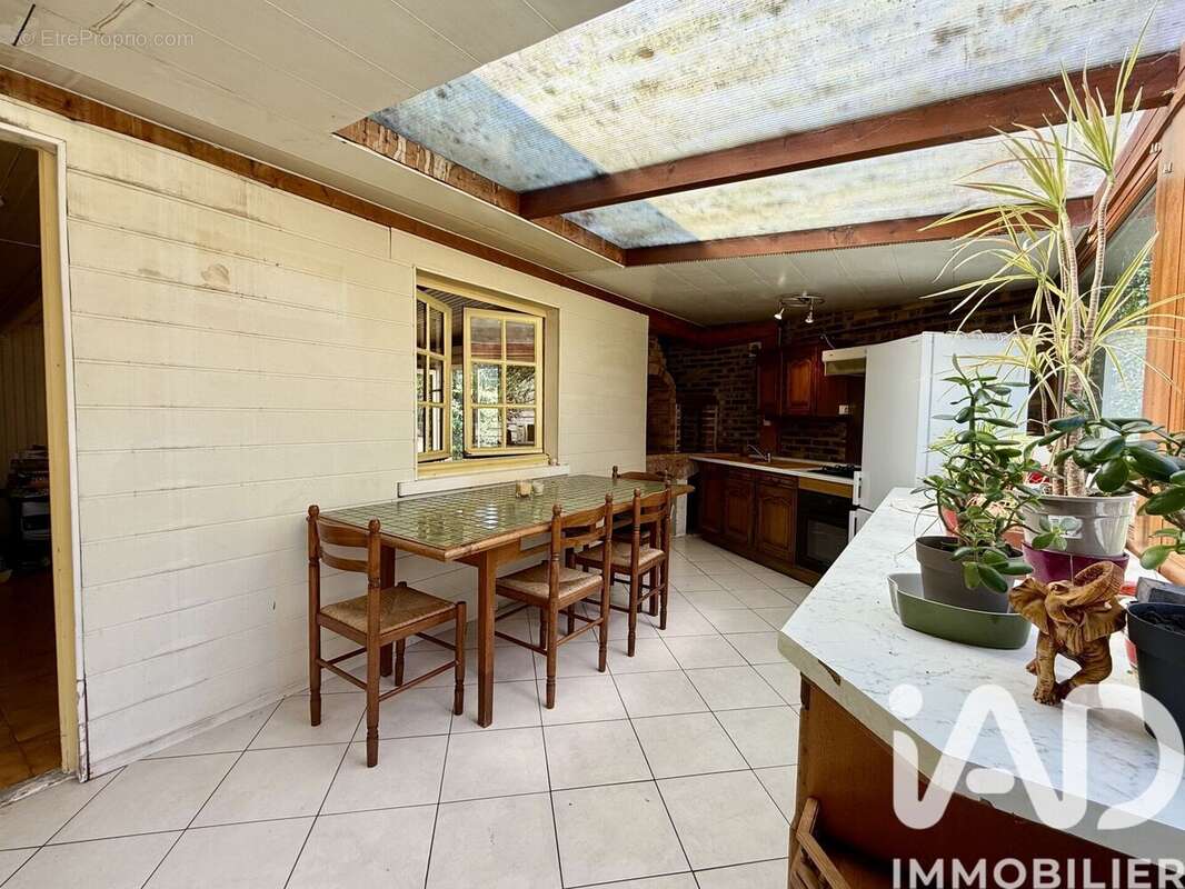 Photo 3 - Maison à PORT-EN-BESSIN-HUPPAIN