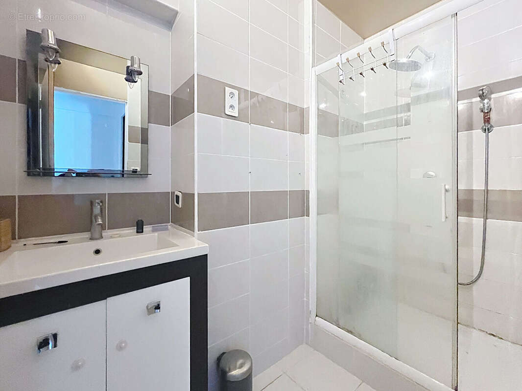 Appartement à OULLINS