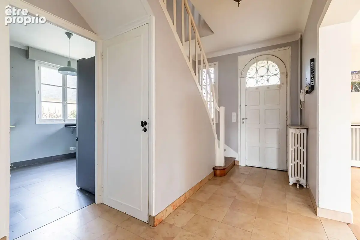Maison - Maisons-Laffitte - 5 pièces - 3 chambres - photo 8