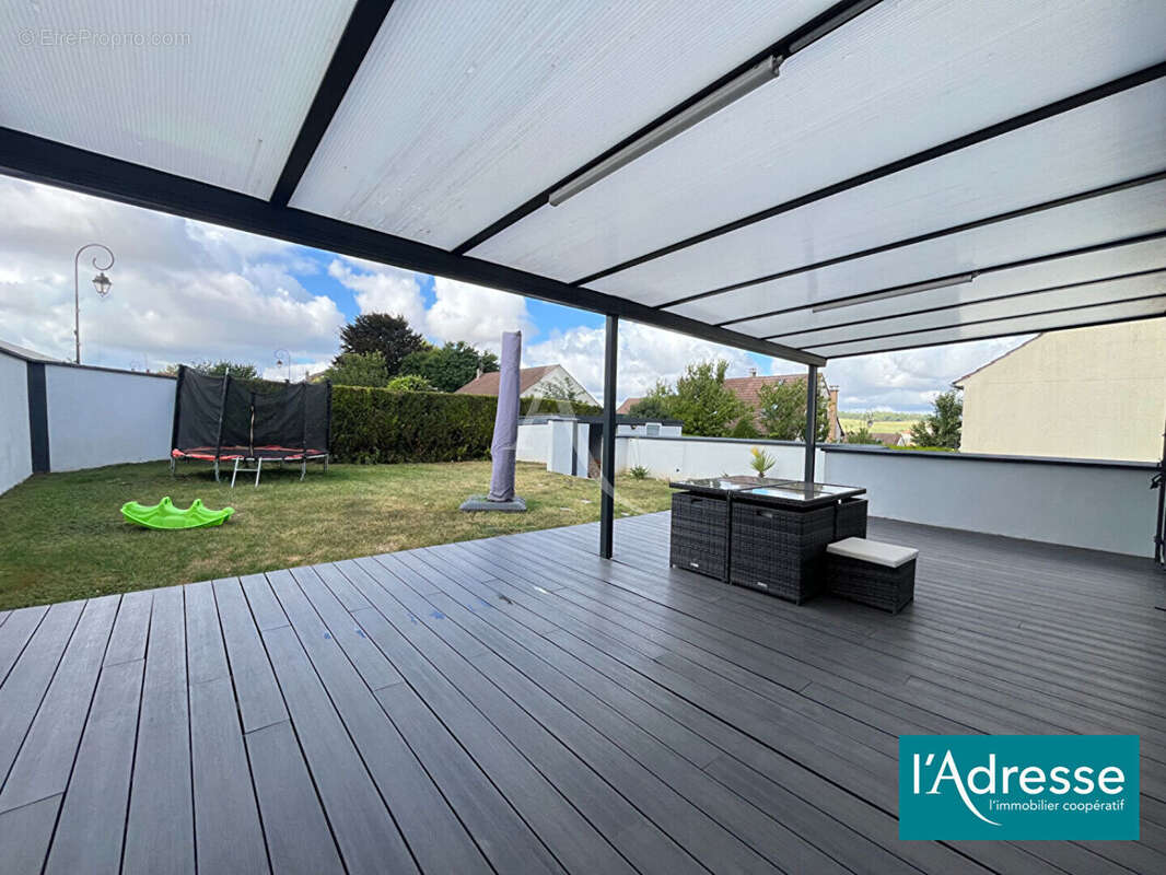 Maison à VILLE-EN-TARDENOIS