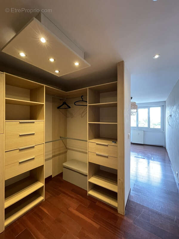 Appartement à MELUN