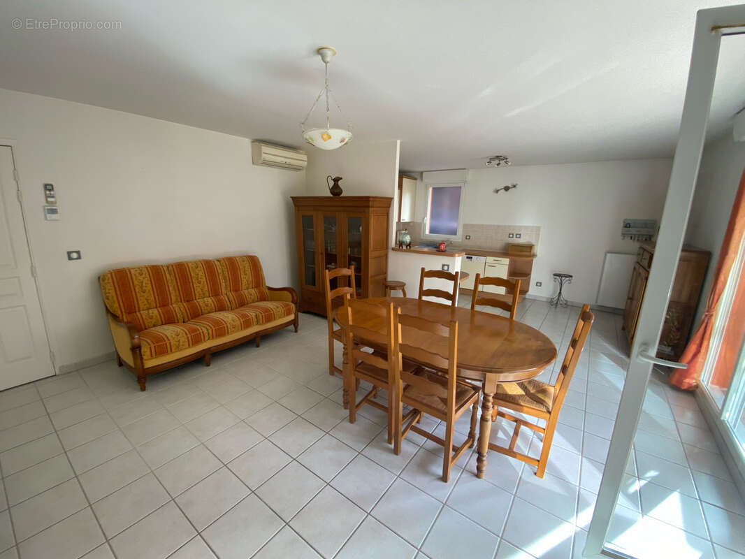 Appartement à GANGES
