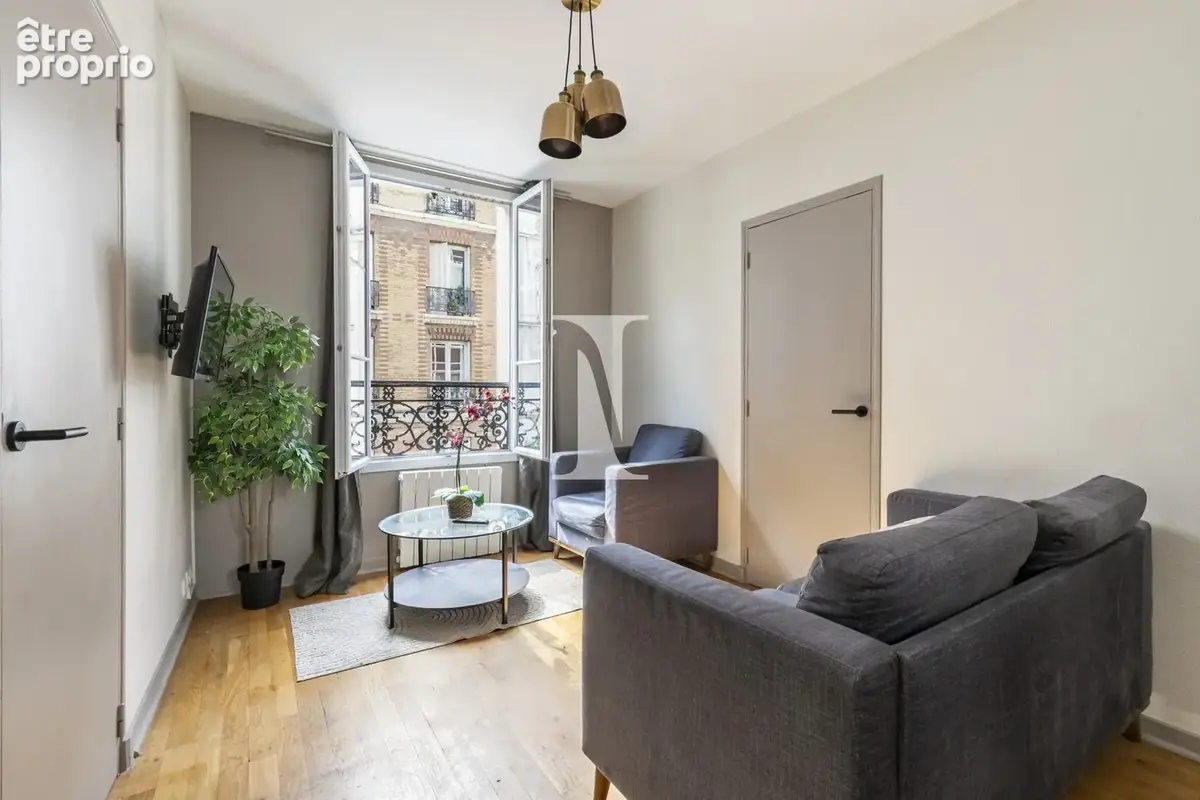 Appartement à PARIS-14E