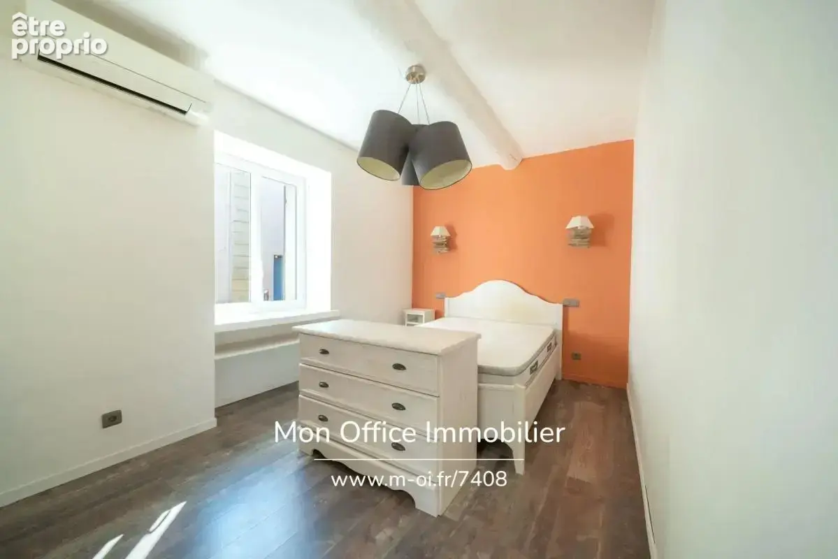Référence : 7408-YAN - Appartement 2 pièces avec extérieur au centre ville - photo 4