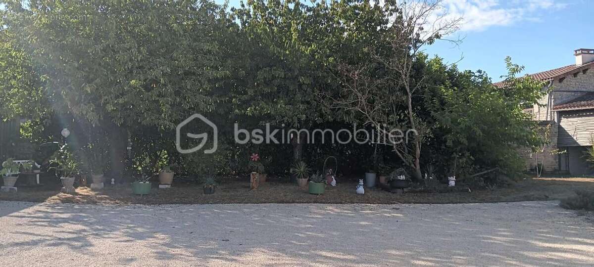 Maison avec gros potentiel - photo 25