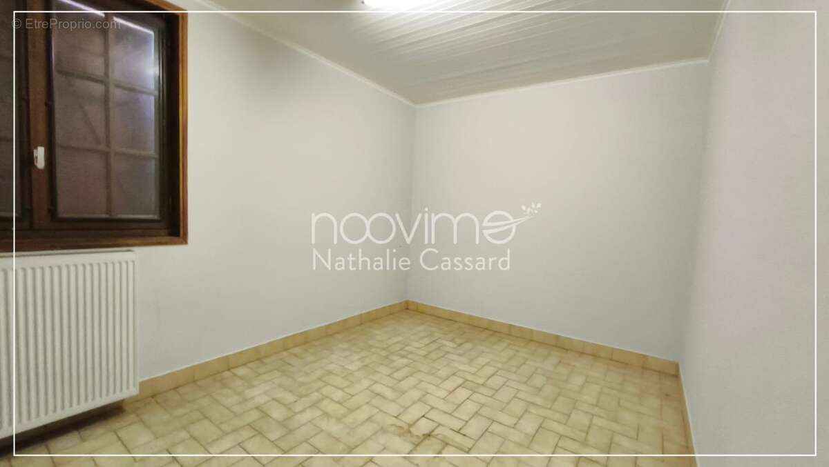 Maison traditionnelle 92 m2, 2 CH, 1 Bureau + sous-sol compl - photo 11