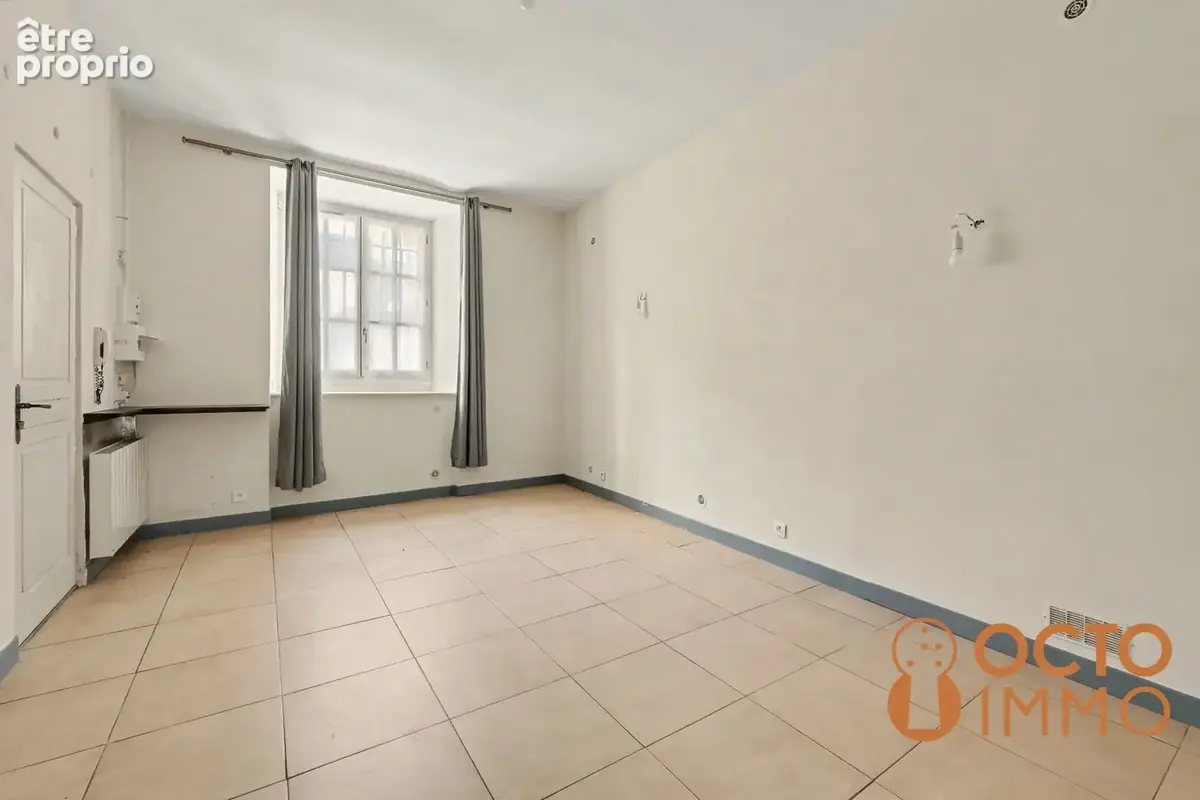 Appartement 1 pièce 25 m² à vendre à Toulouse (31000) - photo 2