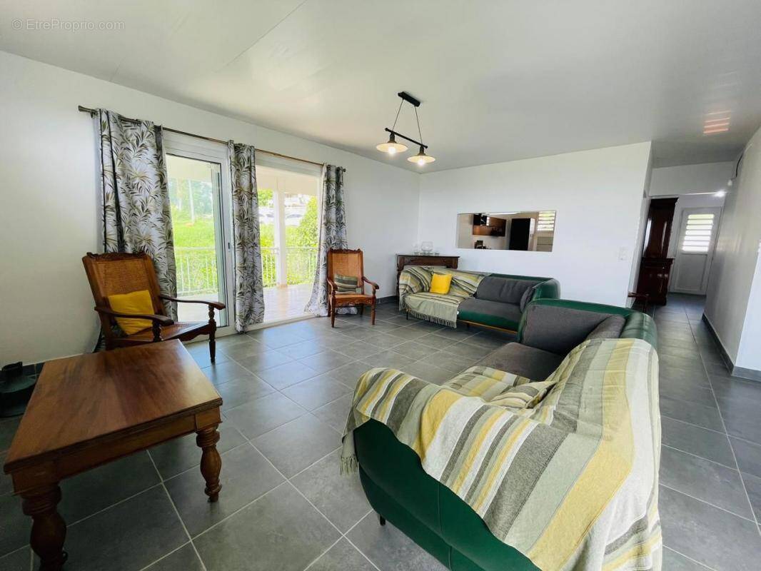 Maison à FORT-DE-FRANCE