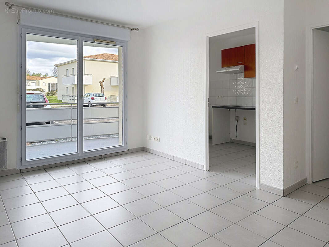 Appartement à FARGUES-SAINT-HILAIRE