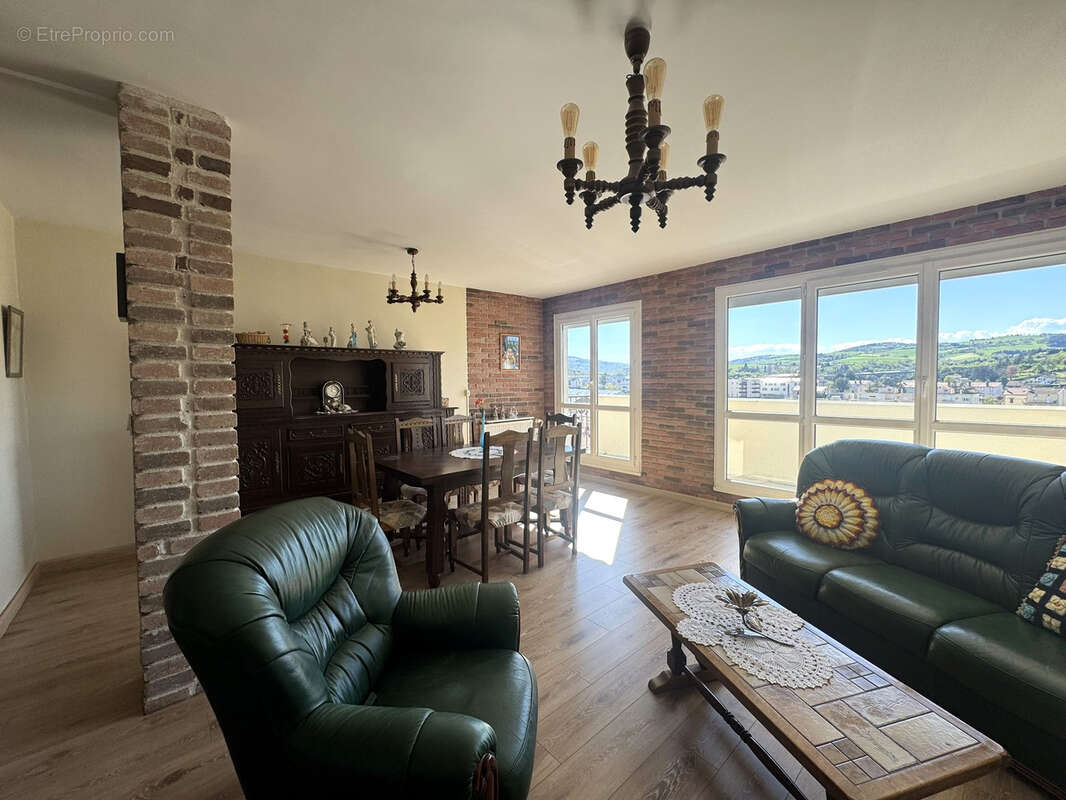 Appartement à SAINT-CHAMOND