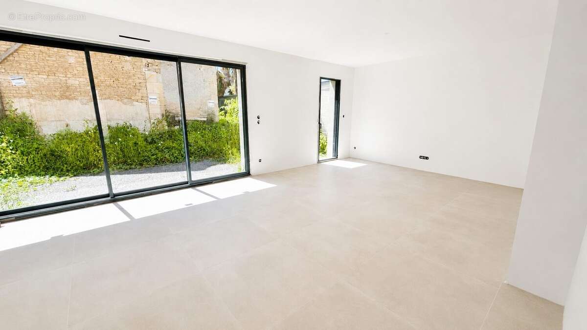 Maison à DOUVRES-LA-DELIVRANDE