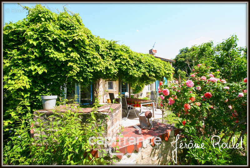 Maison à CHAMPIGNY-LE-SEC