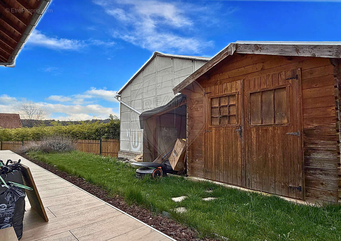 Maison à VIUZ-EN-SALLAZ