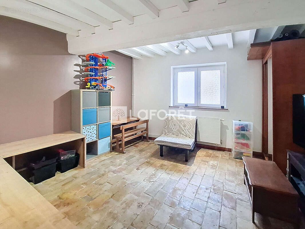 Maison à BELLEVILLE