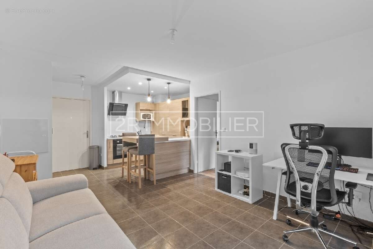 Appartement à POMPONNE