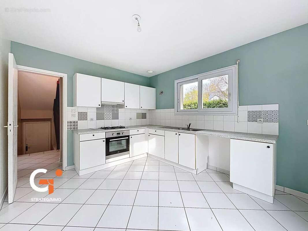 Maison à LE MESNIL-ESNARD