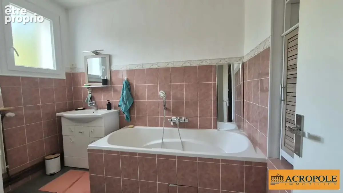Maison 136 m² à Salbris  - photo 8