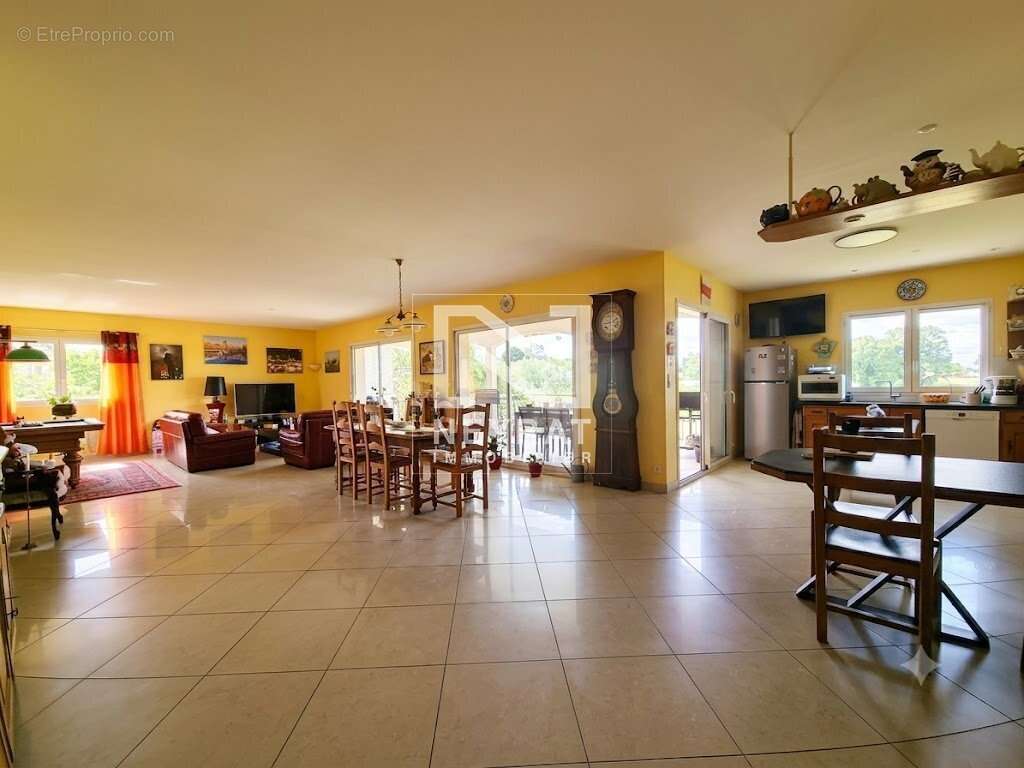 Maison à DIGOIN