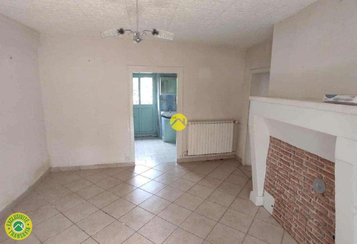Maison mitoyenne d'un côté - photo 2