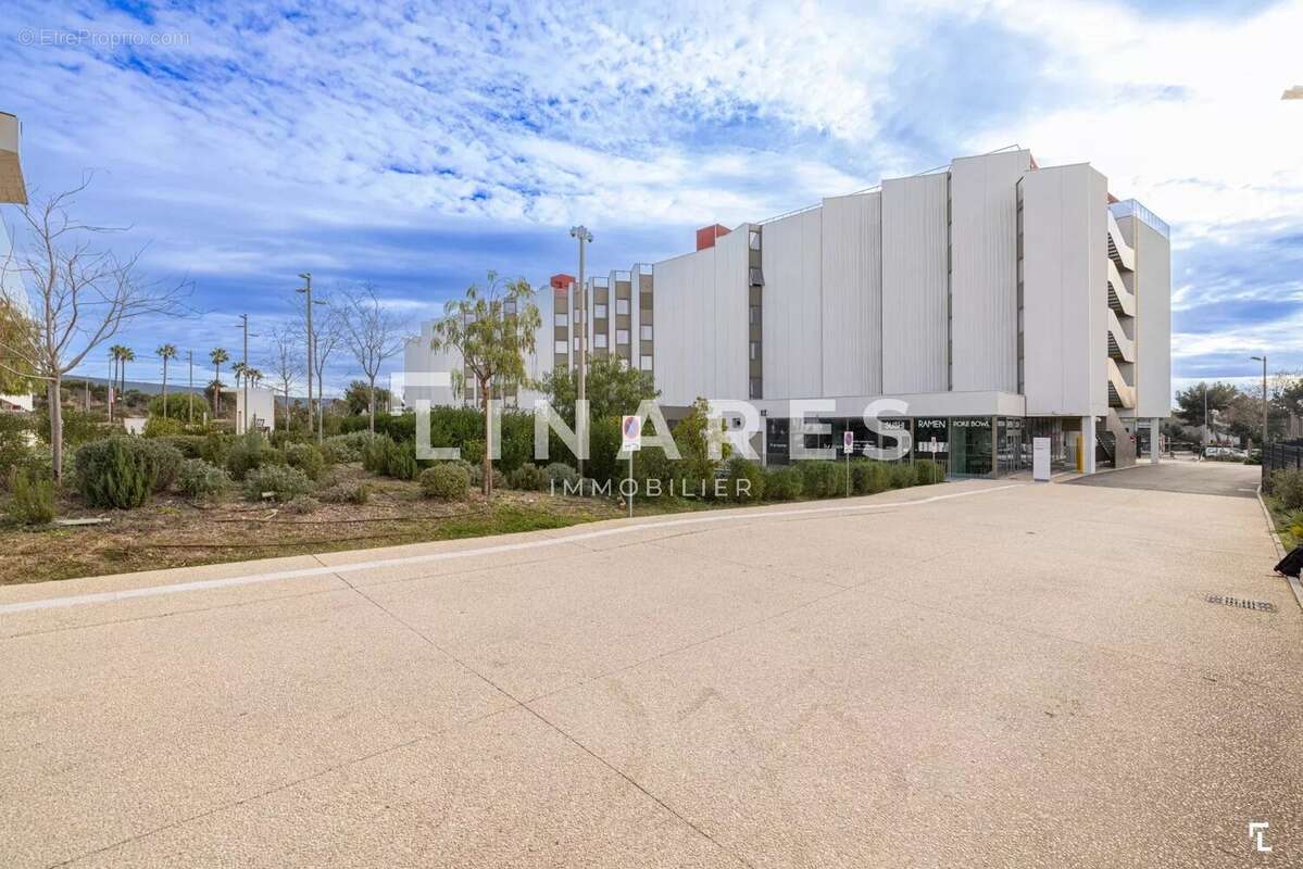 Commerce à LA CIOTAT