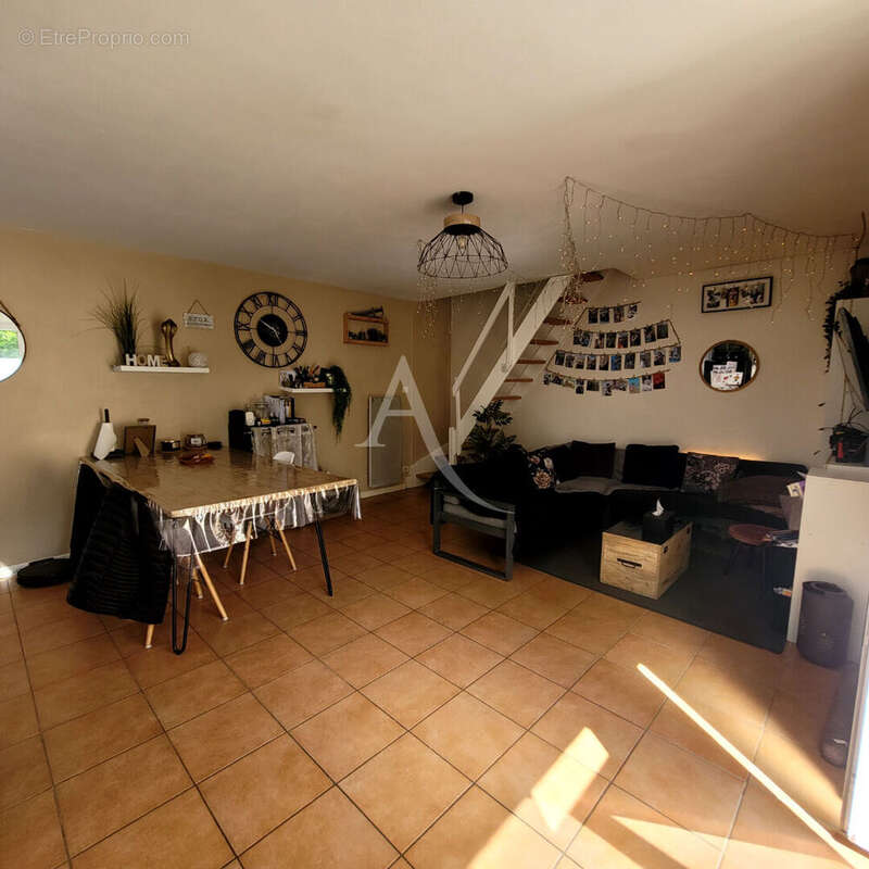 Maison à LA BOISSIERE-DES-LANDES