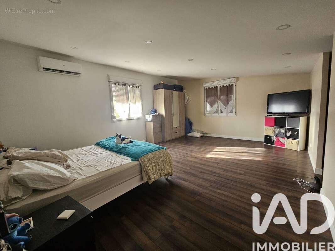 Photo 9 - Maison à NANTEUIL-LES-MEAUX