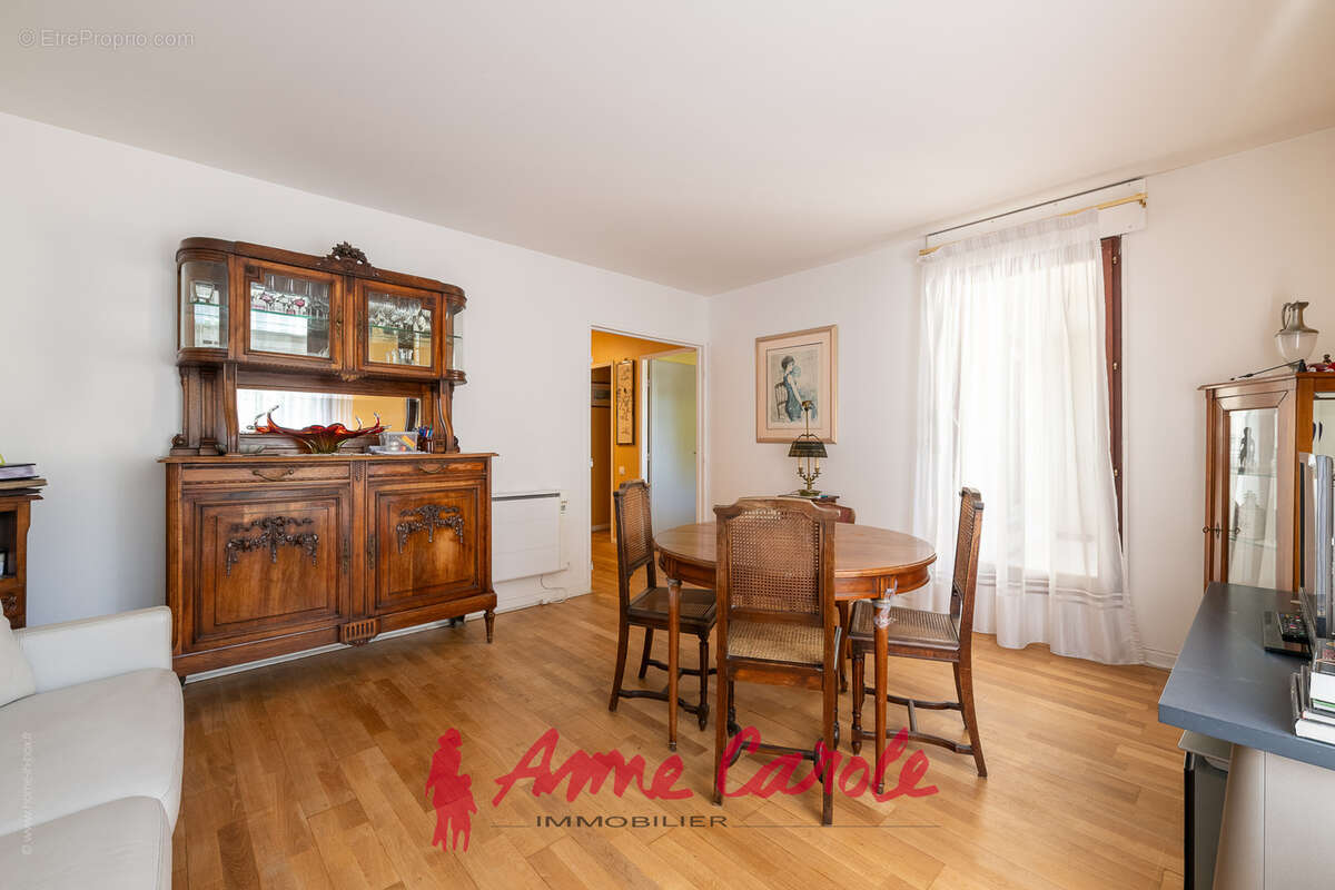 Appartement à SAINT-MAURICE