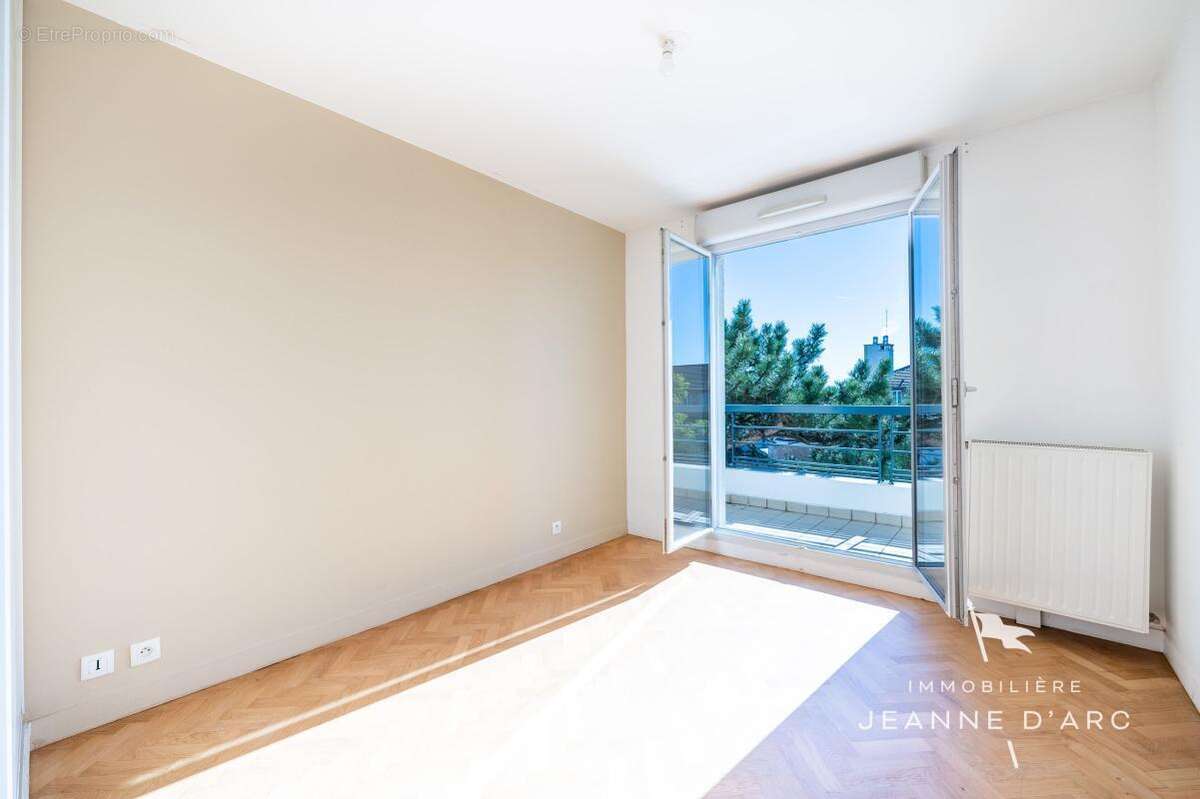 Appartement à VERSAILLES