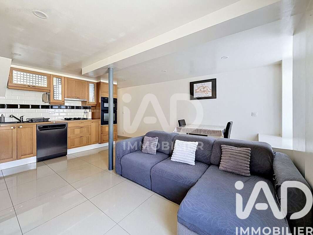 Photo 3 - Maison à VEMARS
