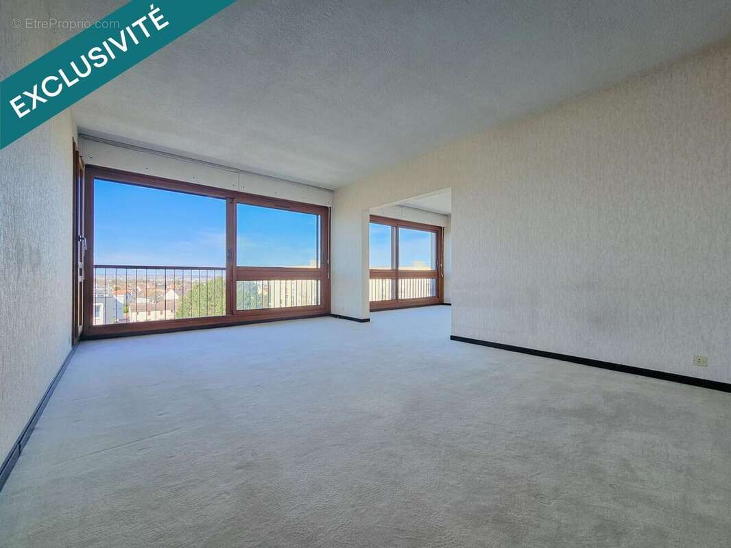 Photo 2 - Appartement à RIS-ORANGIS