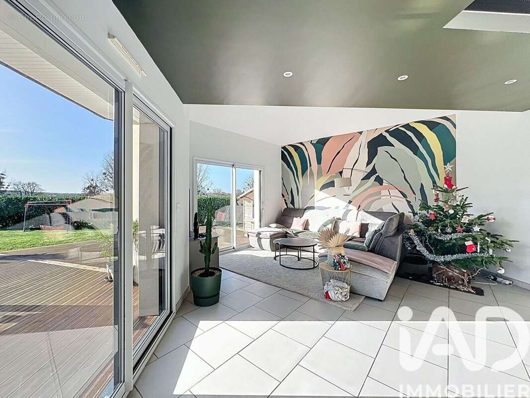 Photo 2 - Maison à SAINT-DENOUAL