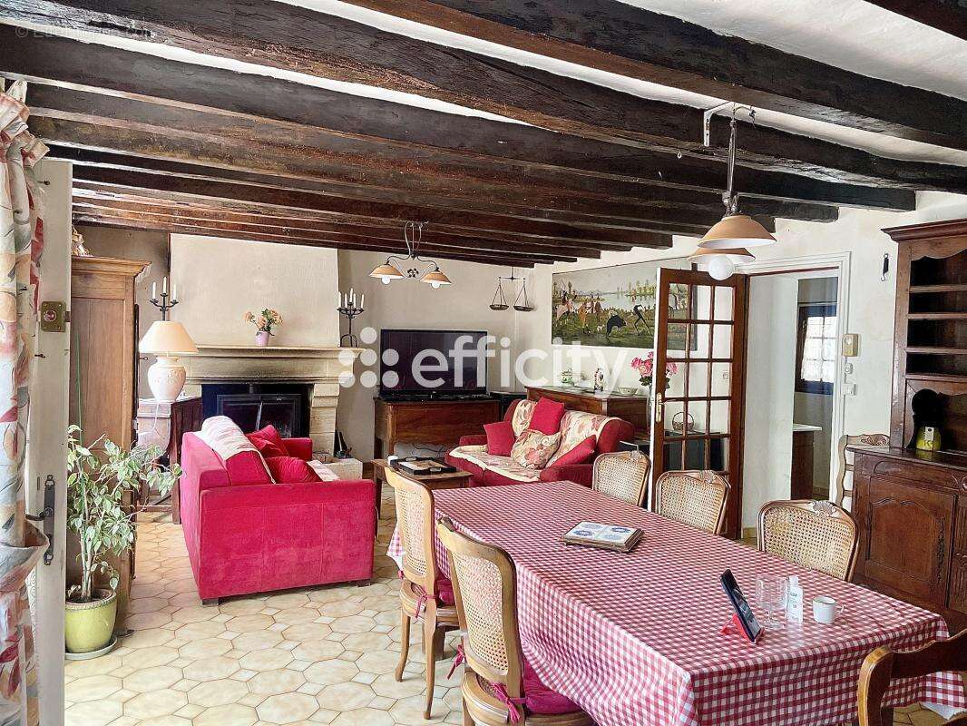 Maison à CHAMBRAY-LES-TOURS