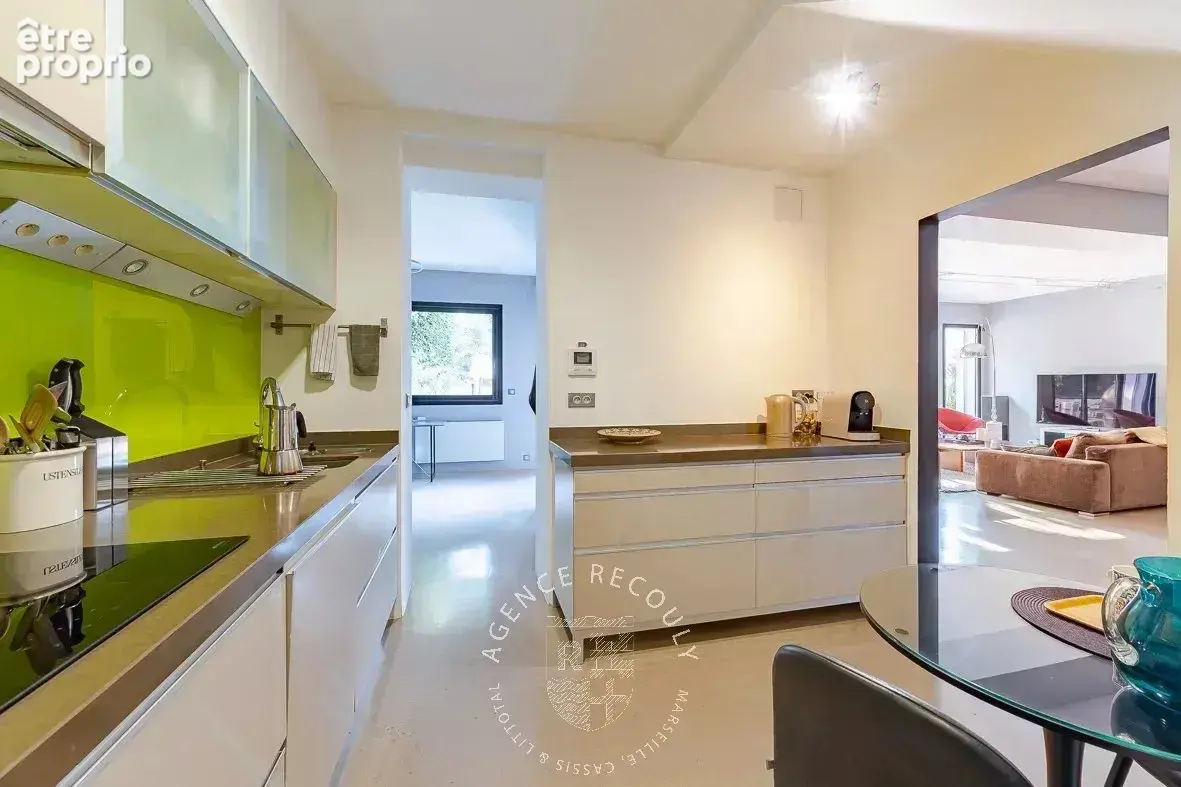 Belle maison familiale avec piscine  et 5 chambres -  roucas/endoume - 13007 marseille - photo 12