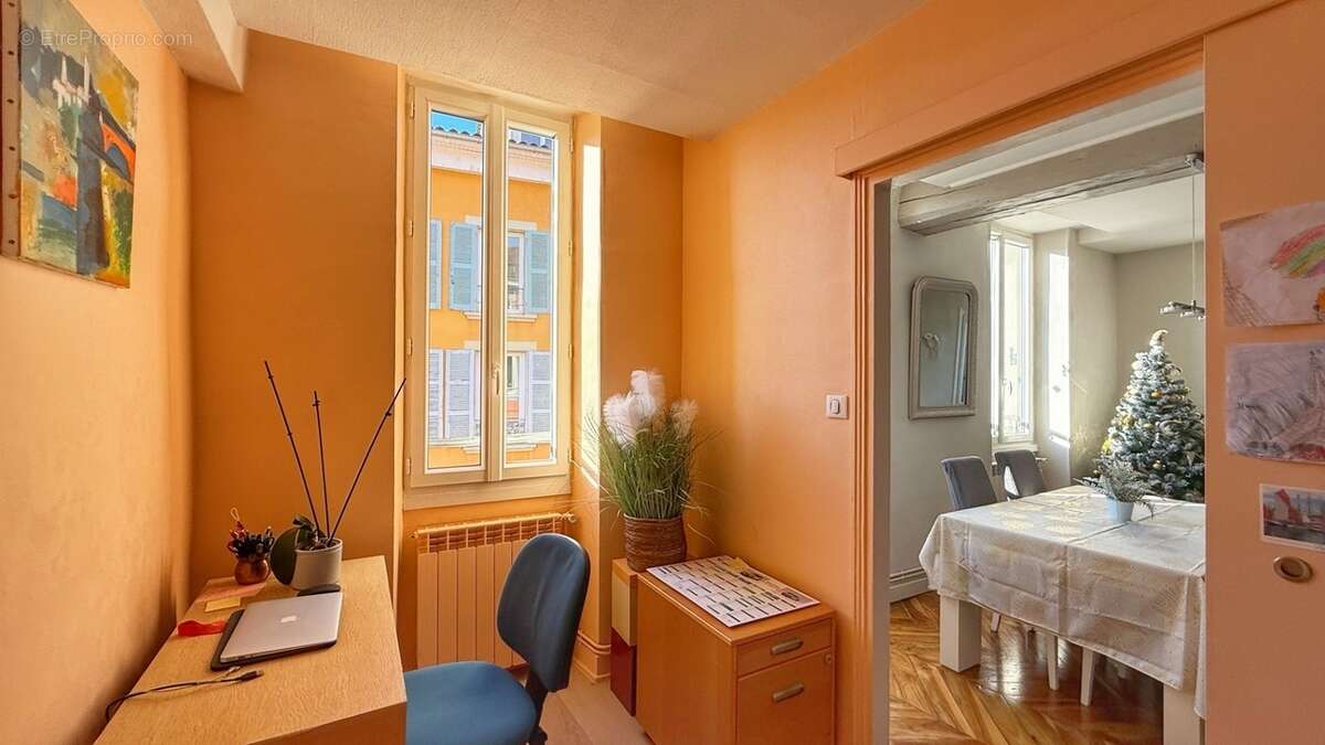 Appartement à VOIRON