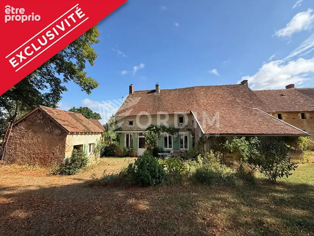 Maison à SAINT-AMAND-EN-PUISAYE