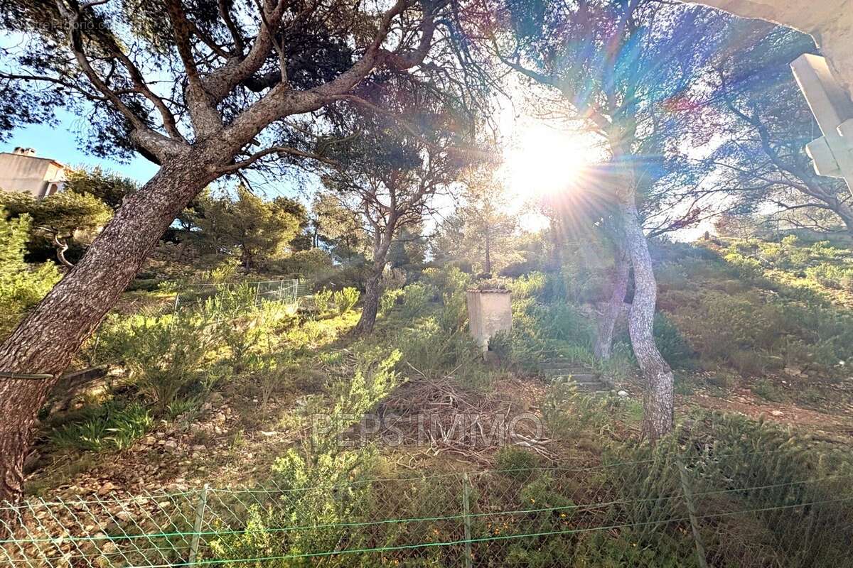 Maison à ENSUES-LA-REDONNE