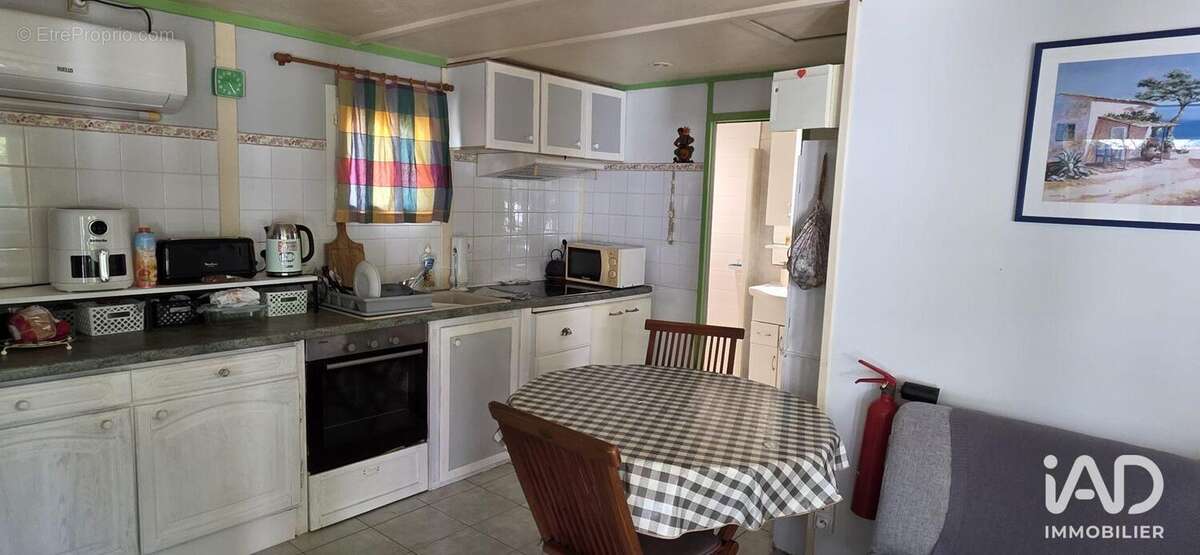 Maison 30 m² à Saint-Francois  - photo 8